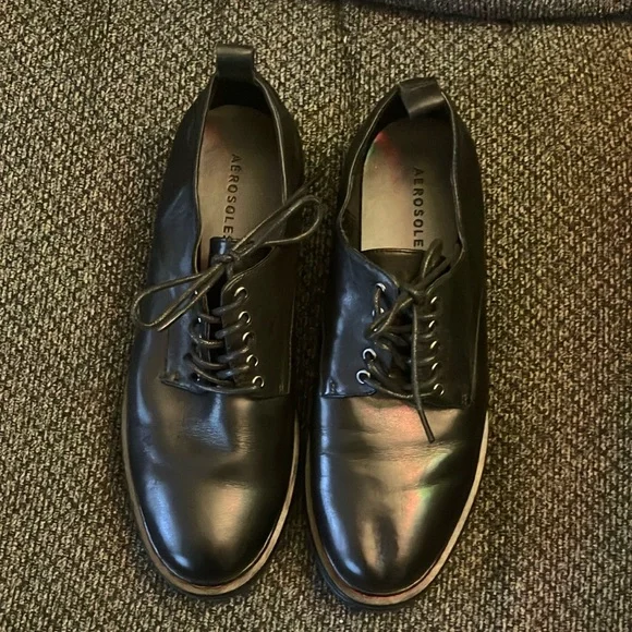 Aerosoles Francesina Platform Oxfords black with red stitching 8.5 women’s - Picture 3 of 8